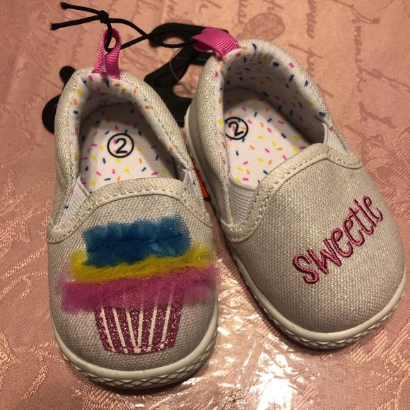 Cute baby shoes - Picture 1 of 1
